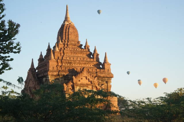 Bagan – Pagoda City