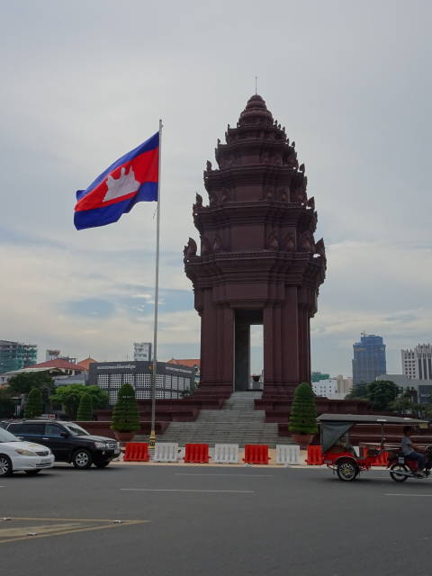 Careering Off – press Play